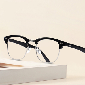 Gafas de Protección Anti Luz Azul de Material PC 8056 de Primera Calidad, Último Modelo 2024, Más Vendidas y a la Moda - Product Image 4