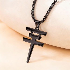 Collar al por mayor <span class=keywords><strong>Tokio</strong></span> <span class=keywords><strong>Hotel</strong></span> de acero inoxidable chapado en oro de 18 quilates con colgante de símbolo de logotipo y palabra china, que no se desvanece - Product Image 3
