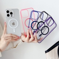 Étui de téléphone en TPU PC semi-transparent mat avec charge magnétique sans fil, protection contre les chocs pour iPhone Oppo, fabricant OEM ODM Chine