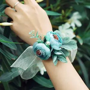 High Quality Wedding Event Celebration Decoration Bride Bridesmaid Group Wrist Flowers Handmade Holiday Party Wrist Flower