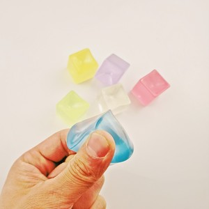 Pt tùy chỉnh Fidget Squishy Ice Cube mềm TPR Fidget Mochi Squishy Ice Cube đồ chơi giảm căng thẳng Mochi Squishy Ice Cube - Product Image 2