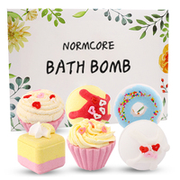 Fournisseur de soins du corps, kit de boules Fizzer avec logo personnalisé Ensemble de bombes pour bain moussant en forme de tasses et gâteaux faits à la main