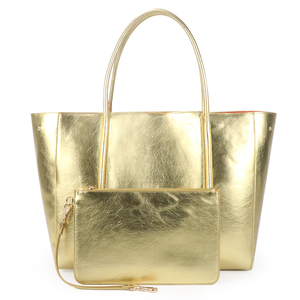 Bolso de Hombro de Cuero PU de Gran Capacidad, Metálico y de Lujo, Personalizado OEM, con Organizador Insertable y Juego de Bolsas a Juego - Product Image 2