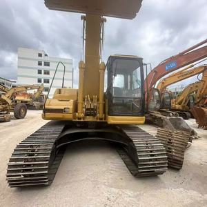 Excavatrice d'occasion 2022, jaune et noire, équipement de construction sur chenilles, 20 tonnes, capacité de la benne de 1,0 m³ - Product Image 6