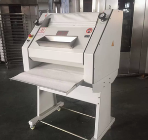 Machine à baguettes pour sandwichs longs, pains à hot-dogs, pains submarine, pains allongés et divers types de pains <span class=keywords><strong>français</strong></span> - Product Image 2