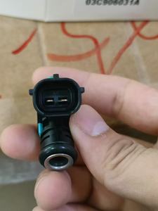 Boquilla de inyector de combustible OEM 03C906031 de alta calidad nueva para combustible de gasolina en VW para Passat Golf Seat <span class=keywords><strong>Leon</strong></span> - Product Image 5