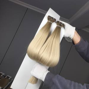 Extensiones de cabello humano Remy con trama doble Jasmine, onda natural, aptas para todos los colores, listas para enviar - Product Image 1