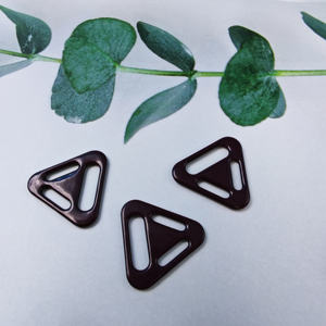 Triporate Ring Bikini Venta al por mayor Ecológico Reutilizable Sujetador de acero inoxidable Hebilla Logotipo de la marca Modelo Anillos de cierre de gancho personalizados - Product Image 2