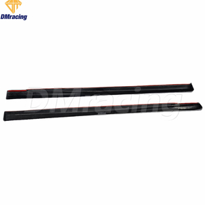 Jupes latérales en fibre de carbone de style <span class=keywords><strong>OETTINGER</strong></span> pour VW <span class=keywords><strong>GOLF</strong></span> <span class=keywords><strong>7</strong></span> <span class=keywords><strong>GTI</strong></span> MK7 4DRS 2014-2018 - Product Image 3