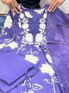 Colección Premium de algodón de 3 piezas para mujer con estampado Floral Kurta a juego Bottoms & Dupatta para Festival Party Daily Wear - Product Image 4