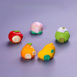 KI zhuojing - Adornos de Resina en Miniatura para Decoración DIY, Diseño de Casa de Frutas de Dibujos Animados, Piezas Desmontables - Product Image 2