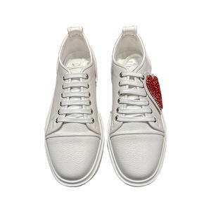 Chaussures décontractées à semelle épaisse style punk pour hommes et femmes, avec clous incrustés, chaussures de sport multifonctionnelles à coupe basse et tendance - Product Image 6