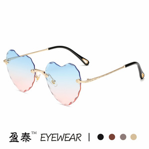 Heart Shape <b>Gradient</b> Pink <b>Sunglasses</b> Women's Fashion Retro UV400 Metal Frame PC Lens Gold Color - Product Image 5