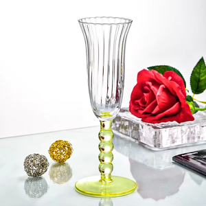 Lot de verres à vin et flûtes à <span class=keywords><strong>champagne</strong></span> en cristal coloré par pulvérisation pour mariage et fête - Product Image 3
