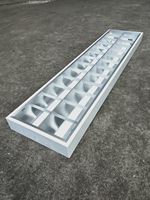 Plafonnier LED encastré ou en saillie 300*1200mm 600*600mm, luminaires LED à grille pour tubes