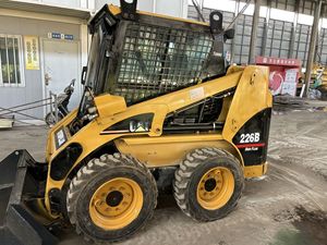 Used Caterpillar 226B Skid Steer Loader Strong Hydraulic Power for Construction Landscaping Farming Featuring Gear Pump Bearing - Product Image 3