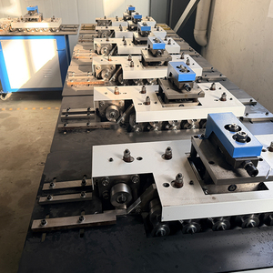 Macchina Piegatrice Automatica ad Alta Velocità per Condotti HVAC Quadrati 26ga, Strumento Pittsburgh Lockformer per Giunzioni Metalliche - Product Image 5