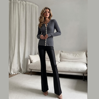 Damen V-Ausschnitt Kaschmir Hochwertige Enganliegende Strickjacke auf Lager Gestrickter Damen-Kaschmirpullover Cardigan