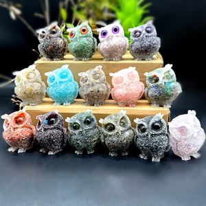 Figurine de hibou en cristal en résine, état de la sculpture à la main en Quartz mélangé directement à l'usine - Product Image 1