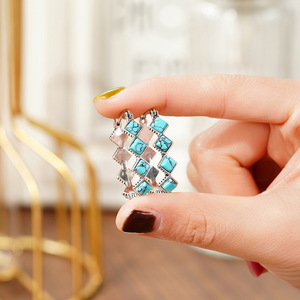 Orecchini a Clip Vintage in Stile Orientale con Motivi Geometrici e Colore Turchese, Gioielli per Orecchie alla Moda per Donne - Product Image 2