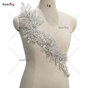 WHD-095 زينة فستان زفاف عالية الجودة مصنوعة يدويًا على شكل ورقة شجر معدنية لامعة مرصعة بأحجار الراين، زهور ثلاثية الأبعاد لفستان العروس - Product Image 6