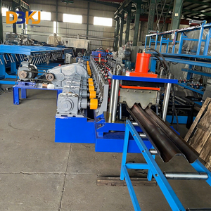 Machine de formage de <span class=keywords><strong>garde</strong></span>-<span class=keywords><strong>corps</strong></span> d'autoroute Dingbo, machine de fabrication de <span class=keywords><strong>garde</strong></span>-<span class=keywords><strong>corps</strong></span> en acier galvanisé de 1 à 3 mm, prix plus bas et meilleure qualité - Product Image 2