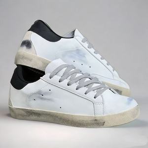 <span class=keywords><strong>Scarpe</strong></span> da Passeggio Sportive da <span class=keywords><strong>Uomo</strong></span> in Vera Pelle Argento con Suola in Pelle, Traspiranti, con Lacci e Punta Rotonda - Product Image 1