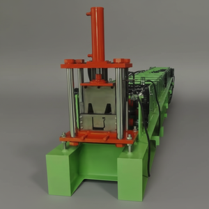 Machine de formage à froid pour coudes de gouttières et gouttières de toiture en tôle, portable, à alimentation directe d'usine, avec moteur et engrenages pour pliage sans soudure - Product Image 1