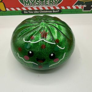 Caja Sorpresa de Navidad con Juguete Blandito Antiestrés, Lindo Juguete de Navidad para Apretar, Regalo Sorpresa Coleccionable para Niños en Fiestas Navideñas - Product Image 2
