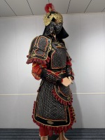 Armure complète en maille noire et rouge de général chinois de la dynastie Ming, tenue de reconstitution historique