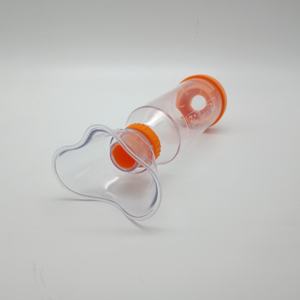 Masque jetable en PVC de qualité médicale bleu/orange 220 ml pour enfant, <span class=keywords><strong>avec</strong></span> <span class=keywords><strong>valve</strong></span>, <span class=keywords><strong>chambre</strong></span> de dosage, inhalateur, doseur, espaceur pour l'asthme pour enfants - Product Image 4