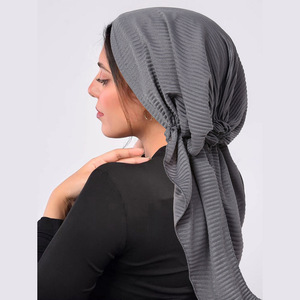 Hijab Turbante Lungo in Tinta Unita per Donne Musulmane con Lacci Lunghi in Poliestere Traspirante ed Elastico - Product Image 4