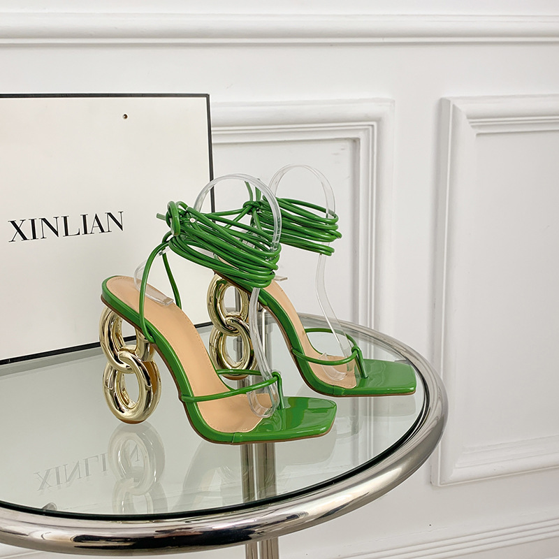 สีเขียว