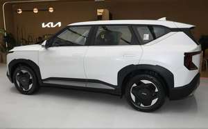 YK MOTORS 2025 Kia EV5 Energi Baru Listrik >700km SUV 5-pintu 5-kursi Motor Ganda GT Mobil Pengisian Cepat 0,45 Jam Sedang Dijual - Product Image 3