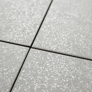 Piastrelle in Terrazzo Grigio 20x20 Cm 8 Mm Finitura Opaca Bordi Irregolari - Product Image 4