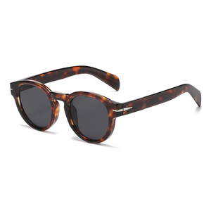 Jamie 5200 Plastic Frame Sunglasses Black Round UV400 Unisex Sun Protection Fashion Travel - Product Image 2