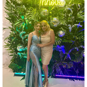 Abiti da ballo in raso con scollo a V lunghi <span class=keywords><strong>abito</strong></span> da sera in pizzo a sirena con spacco plissettato <span class=keywords><strong>abito</strong></span> formale con coda - Product Image 4