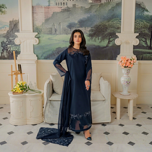 Élégant Salwar Kameez pour femme en modal de soie et mousseline brodée bleu marine, coupe ample, longueur ras du sol, style traditionnel indien/pakistanais - Product Image 1