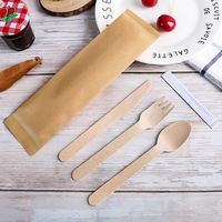 Vente en gros de fourchette cuillère couteau écologique résistant à la chaleur avec serviette en papier couverts jetables boisés en bambou