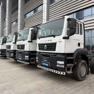 Truk Traktor Berkinerja Tinggi Kapasitas Muatan Besar Konsumsi Bahan Bakar Hemat Kabin Mengemudi Modern 10 12 Roda Sitrak C7H Truk Traktor - Product Image 6