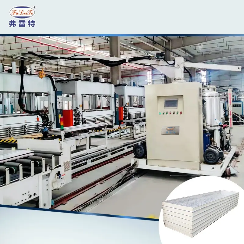 Brunei PU panel making machine production polyurethane high pressure foaming machine with track mobile equipment