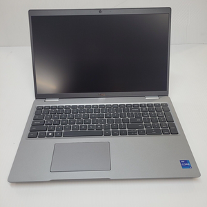 Estación de Trabajo Precision 3591 de 15.6 Pulgadas, Intel Core Ultra 7 165H, 32 GB DDR5 5600 MT/s, SSD de 1 TB - Product Image 3