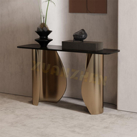 Meubles de salon Table d'entrée en marbre noir italien Table d'entrée de couloir antique d'hôtel Tables console modernes en or de luxe