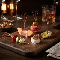Rode Hartvormige Bamboe Spiesjes FDA Goedgekeurd Ecologisch Verantwoord Knoopspiesjes Wegwerp Aperitiefprikkers voor Gourmet Feesten