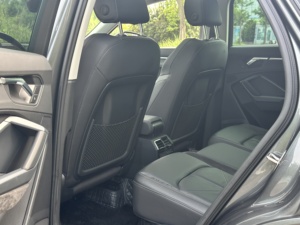 <span class=keywords><strong>Audi</strong></span> <span class=keywords><strong>Q3</strong></span> 40 TFSI <span class=keywords><strong>2022</strong></span> d'occasion gris, SUV de luxe à <span class=keywords><strong>prix</strong></span> abordable, <span class=keywords><strong>Audi</strong></span> <span class=keywords><strong>Q3</strong></span> d'occasion pour l'exportation mondiale - Product Image 5