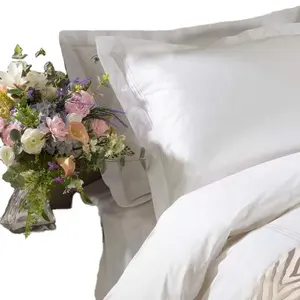 Eliya hot selling embroidery bedding sets luxury white three lines frame embroidered hotel bedding sets