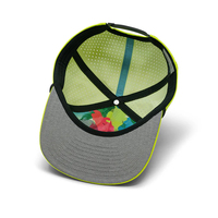 Gorra de golf personalizada naranja Blaze 5, sin estructura, con visera plana, perforada con corte láser, impermeable, con cuerda