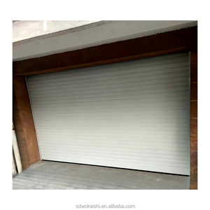 Porta <span class=keywords><strong>Garage</strong></span> Avvolgibile Stile Carriage House per Uso Commerciale, Direttamente dalla Fabbrica, in Lega di Alluminio, Compatibile con Smart Home - Product Image 1