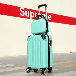 Gezi için dijital kilitli tekerlekler ile yüksek kaliteli büyük kapasiteli su geçirmez sert kılıf bavul seti tekerlekli çanta bagaj