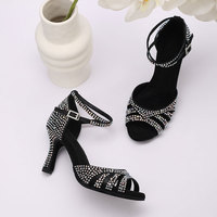 Diamantbesetzte lateinamerikanische Tanzschuhe für Damen, hochhackige, weichbesohlte Perlen-Sandalen für Hochzeiten, Partys, Salsa und Gesellschaftstanz